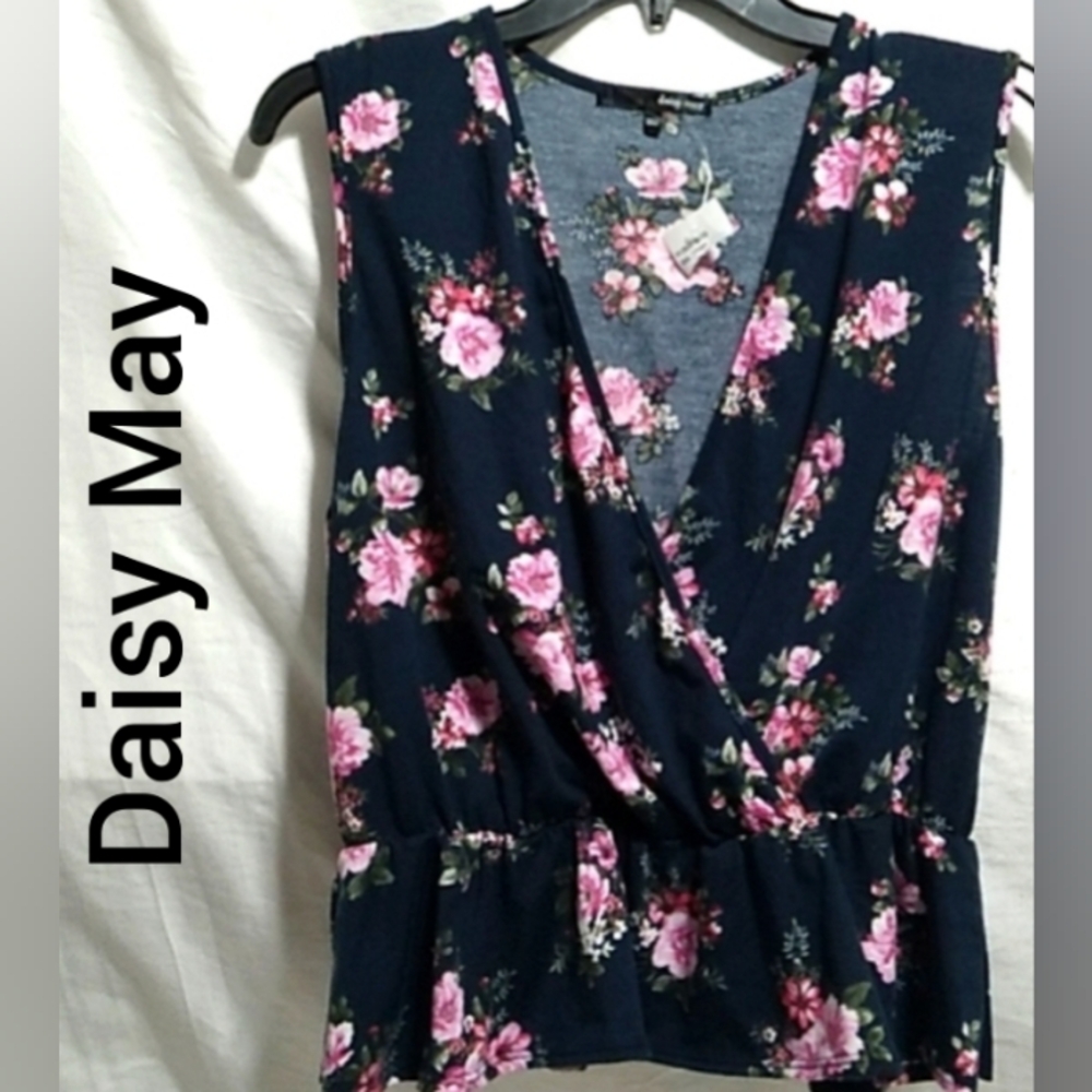 (BX86) SALE! New Daisy May Floral Sleeveless Top Sz.XL
